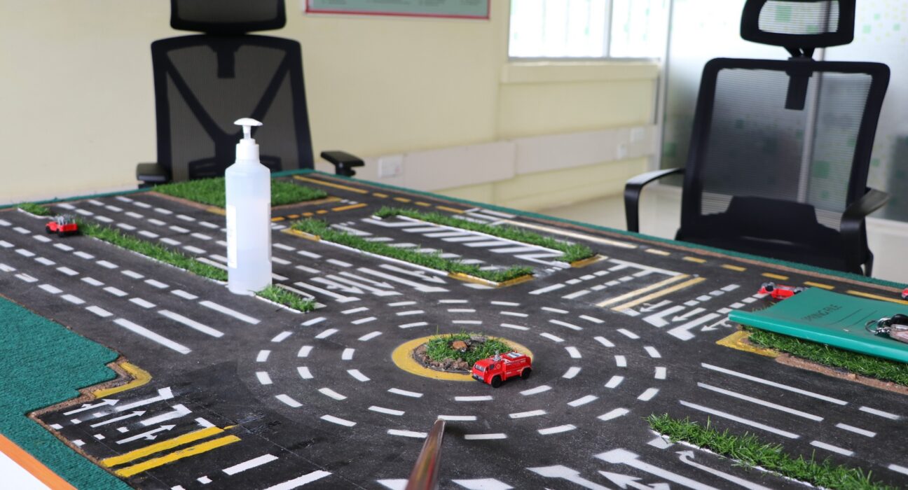 Driving school model board