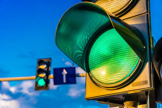 green traffic light