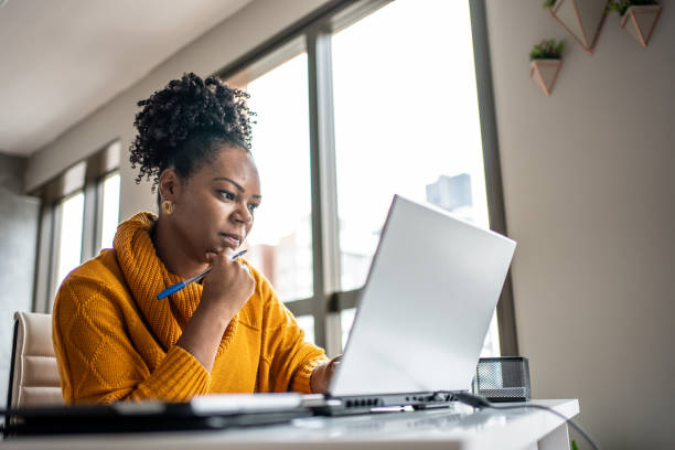 woman on laptop